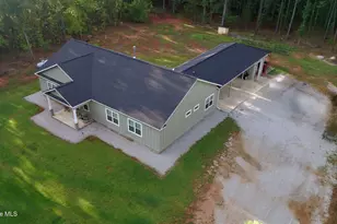 6881 Hinton Woods Dr, Harlem, GA 30814 - Photo 2