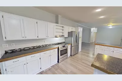 20 Deer Ridge Drive E, Hampstead, NC 28443 - Photo 12