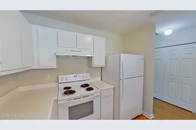 4804 S College Road S #Unit 28, Wilmington, NC 28412 - Photo 6