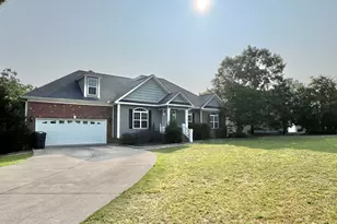 206 Sandy Springs Rd, Aberdeen, NC 28315 - Photo 2