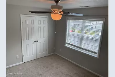 27 E Doris Avenue E #Apt 501, Jacksonville, NC 28540 - Photo 4