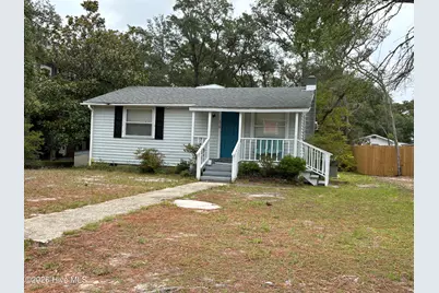 214 NE 64th Street, Oak Island, NC 28465 - Photo 2
