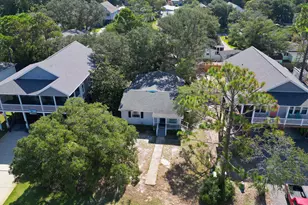 214 NE 64th St, Oak Island, NC 28465 - Photo 4
