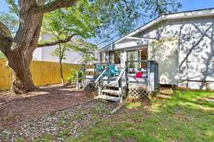 214 NE 64th St, Oak Island, NC 28465 - Photo 34