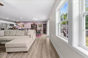 745 W Illinois Ave, Southern Pines, NC 28387 - Photo 18