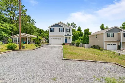 745 W Illinois Avenue, Southern Pines, NC 28387 - Photo 2