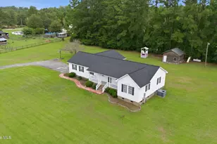 620 Campbell Rd, Vanceboro, NC 28586 - Photo 2