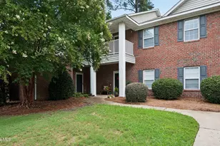 2209 Locksley Woods Dr, Greenville, NC 27858 - Photo 2