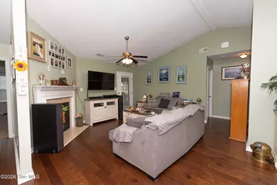 511 Sassy Court, Richlands, NC 28574 - Photo 8