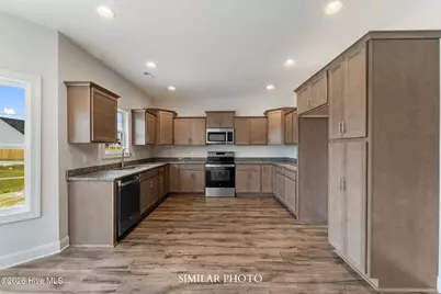 723 Gulley Lane, Jacksonville, NC 28546 - Photo 10