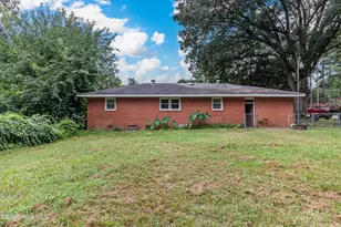 113 Lake Ave, Dudley, NC 28333 - Photo 2