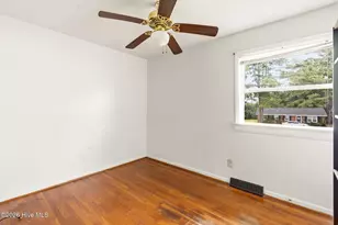 1020 Laurel Ave, Rockingham, NC 28379 - Photo 16