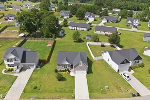 126 St James Way, Sanford, NC 27332 - Photo 4