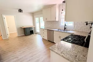 1003 Bateman Dr, Elizabeth City, NC 27909 - Photo 6