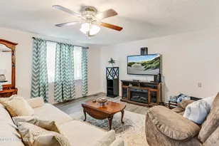 2304 E Oak Island Dr, Oak Island, NC 28465 - Photo 6