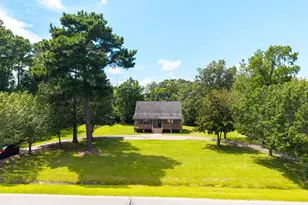 169 Raymons Creek Rd, Shiloh, NC 27974 - Photo 8