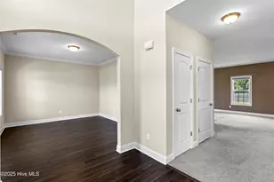 215 Old Field School Ln, Jacksonville, NC 28546 - Photo 6