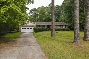 22581 Hoyl Circle, Maxton, NC 28364 - Photo 4