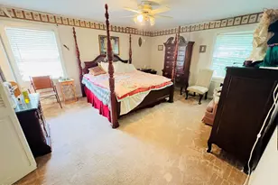 105 Country Club Cir, Clinton, NC 28328 - Photo 10