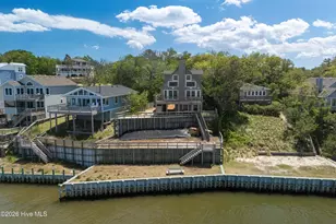 103 Sir John White Ct, Kill Devil Hills, NC 27948 - Photo 1