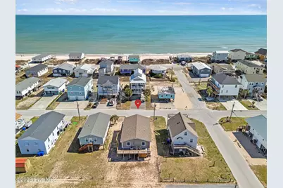 1303 N Topsail Drive, Surf City, NC 28445 - Photo 36