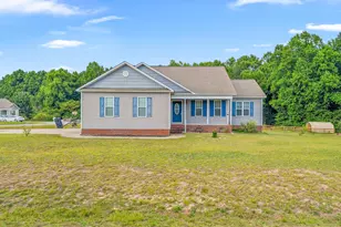 14 Patricia S Vann Ct, Plain View, NC 28334 - Photo 2