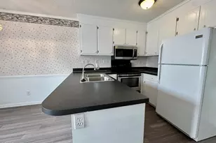 3919 Sterling Pointe Dr, Winterville, NC 28590 - Photo 8