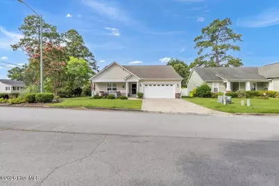 101 Grantham Place, New Bern, NC 28560 - Photo 2