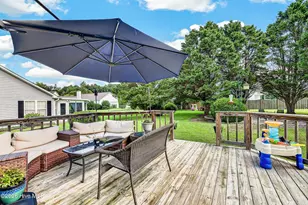 300 Pommel Ct, Jacksonville, NC 28540 - Photo 36