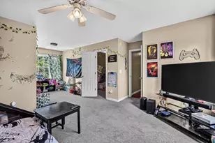 300 Pommel Ct, Jacksonville, NC 28540 - Photo 32