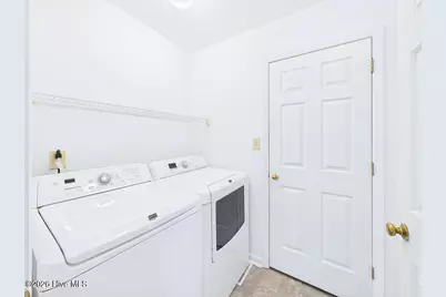 159 Kensington Way, Aberdeen, NC 28315 - Photo 18
