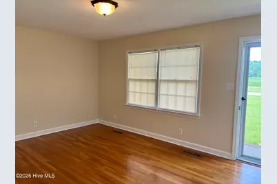 111 Varsity Road, Murfreesboro, NC 27855 - Photo 6