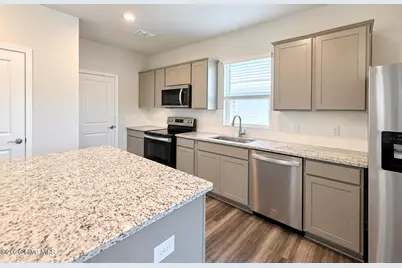 579 Coronado Avenue SE, Leland, NC 28451 - Photo 8