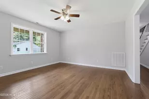 113 Stuart Ave, Lake Waccamaw, NC 28450 - Photo 32