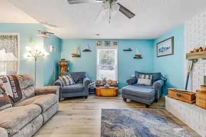 307 Yaupon Drive, Southport, NC 28461 - Photo 10