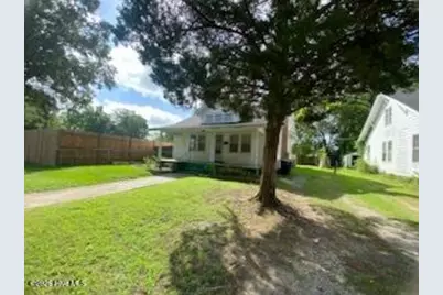 411 E Baker Street, Tarboro, NC 27886 - Photo 2