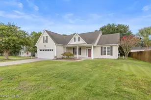 38 Amber Ct, Hampstead, NC 28443 - Photo 2