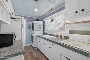 617 S 3rd Ave, Kure Beach, NC 28449 - Photo 24