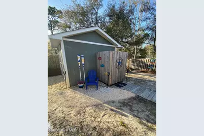 143 NW 4th Street, Oak Island, NC 28465 - Photo 14