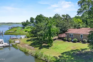 667 Hughes Rd, Hampstead, NC 28443 - Photo 44