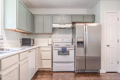 1215 W New Hampshire Avenue, Southern Pines, NC 28387 - Photo 6