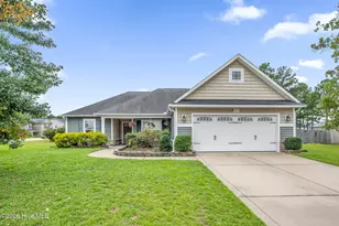 636 Wood Point Dr, Bunnlevel, NC 28323 - Photo 1