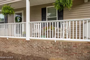 207 Dixie Cir, Clinton, NC 28328 - Photo 4