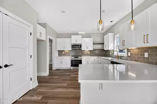 4051 Regina Ln, Ayden, NC 28513 - Photo 6