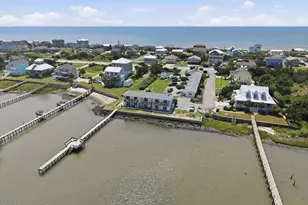 2306 Emerald Dr, Emerald Isle, NC 28594 - Photo 10