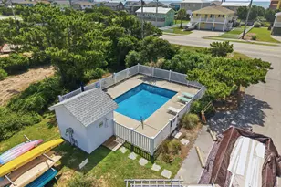 2306 Emerald Dr, Emerald Isle, NC 28594 - Photo 6