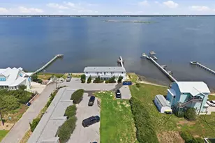 2306 Emerald Dr, Emerald Isle, NC 28594 - Photo 14