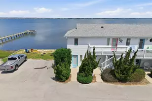 2306 Emerald Dr, Emerald Isle, NC 28594 - Photo 1