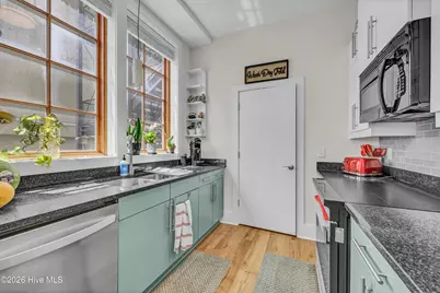 801 N 4th Street #Apt 206, Wilmington, NC 28401 - Photo 8