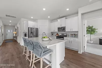 7001 Bayberry Park Drive, New Bern, NC 28562 - Photo 2